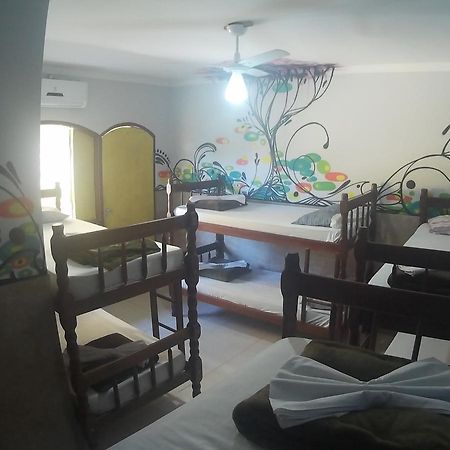 פאראטי Canguru Hostel מראה חיצוני תמונה