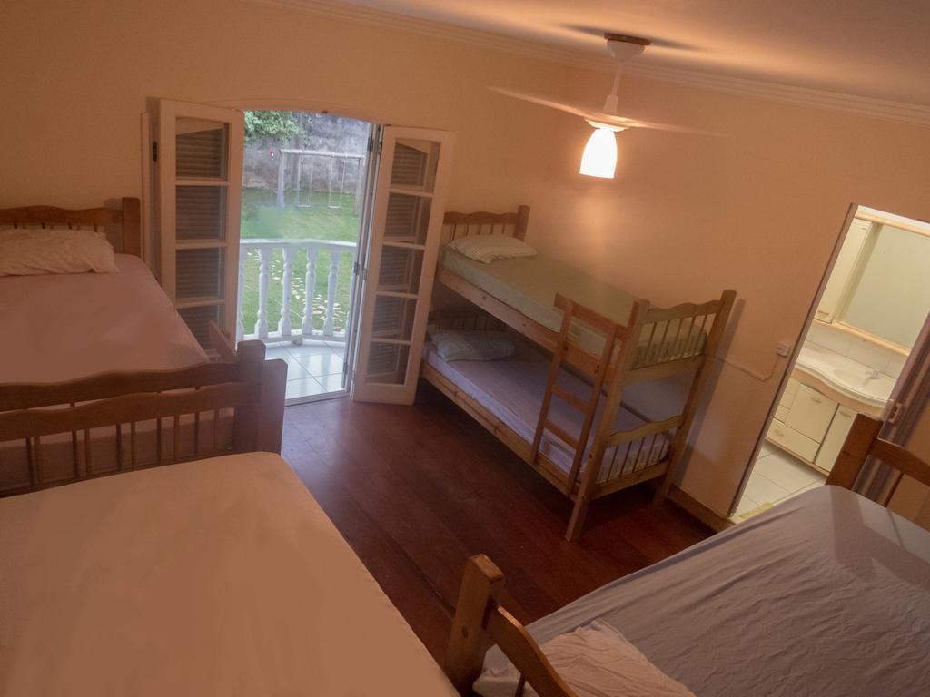 פאראטי Canguru Hostel מראה חיצוני תמונה