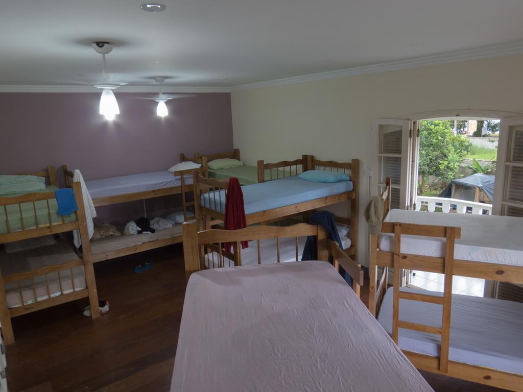 פאראטי Canguru Hostel מראה חיצוני תמונה