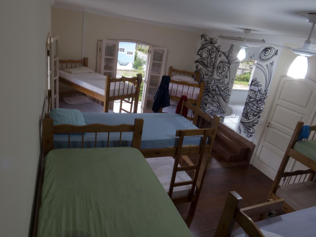 פאראטי Canguru Hostel מראה חיצוני תמונה