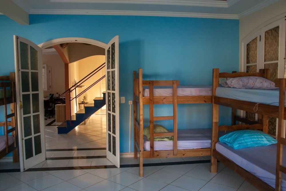 פאראטי Canguru Hostel מראה חיצוני תמונה