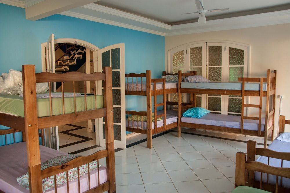 פאראטי Canguru Hostel מראה חיצוני תמונה