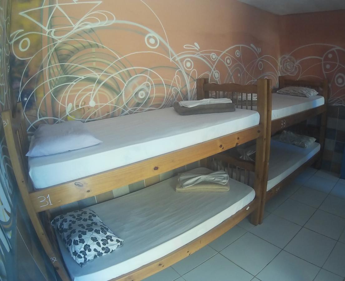 פאראטי Canguru Hostel מראה חיצוני תמונה