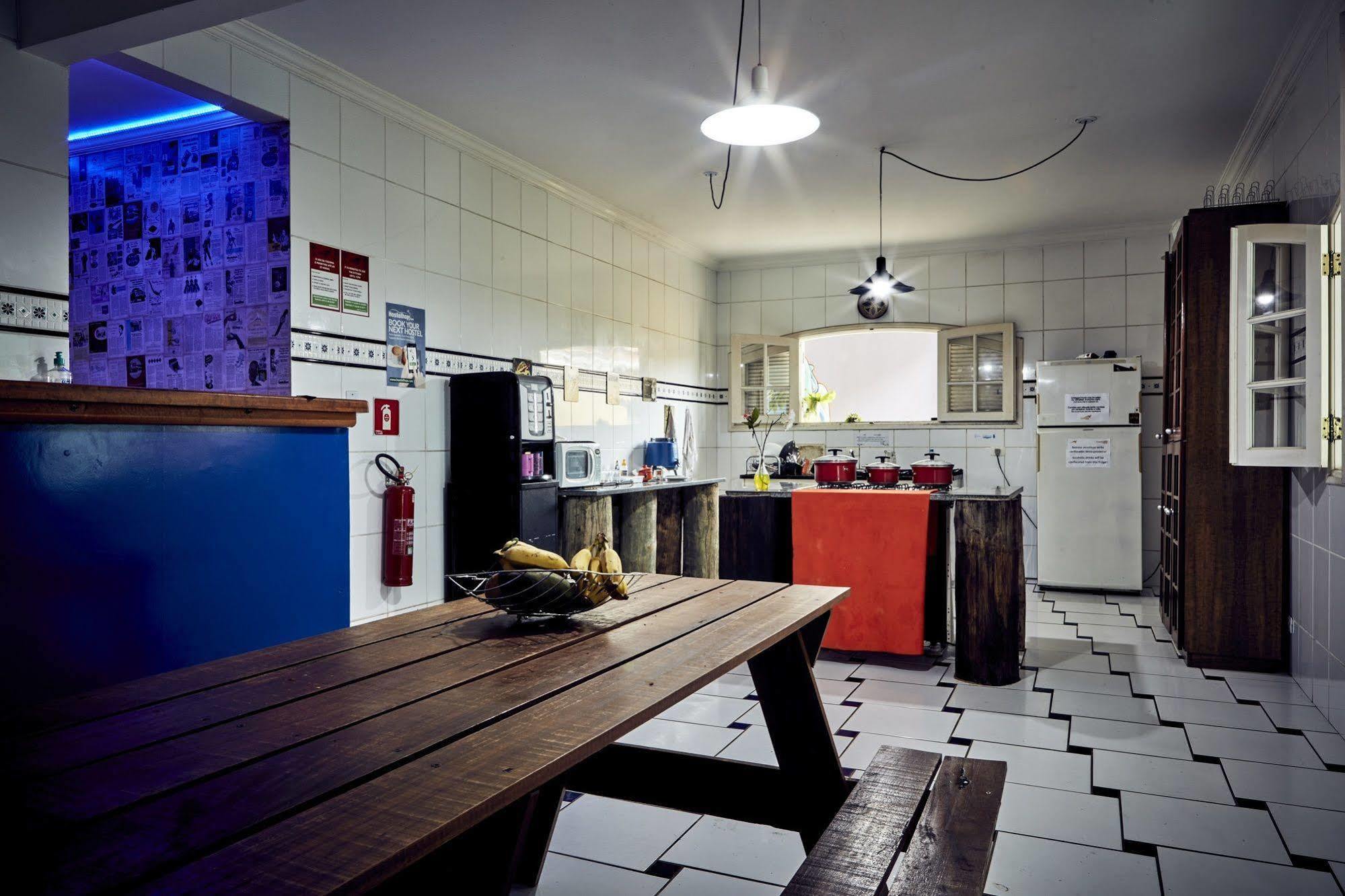 פאראטי Canguru Hostel מראה חיצוני תמונה